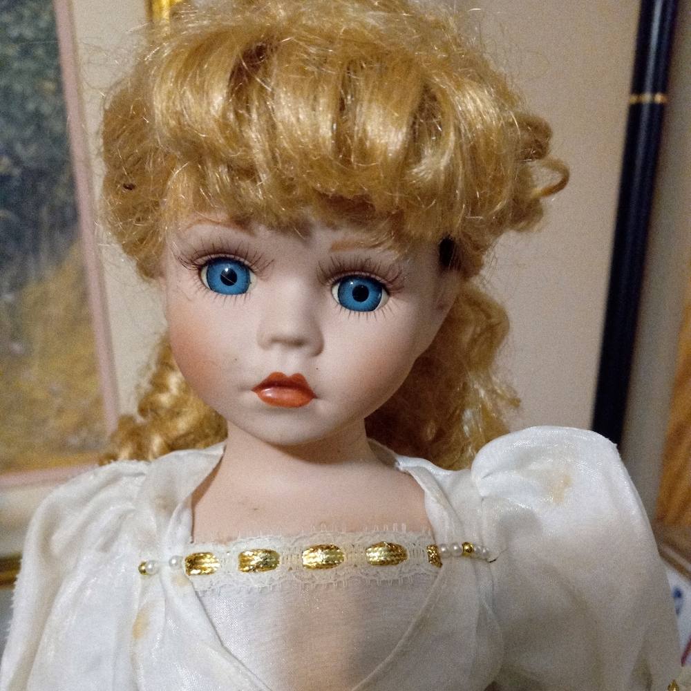 Vtg Porcelain Doll Blonde Hair Blue Eyes in Silky  Dress - Picture 3 of 9